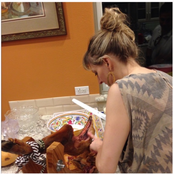 Meet Your Posher - Picture 4 of 13